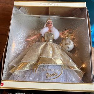 2001 Holiday Barbie in original box
